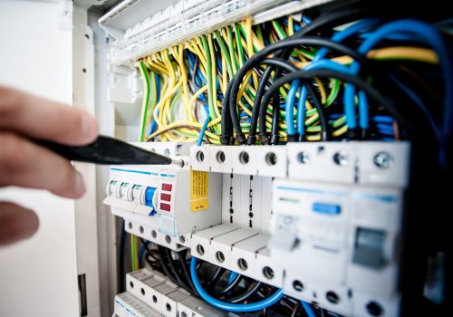 Incendi e impianti elettrici, le ultime normative